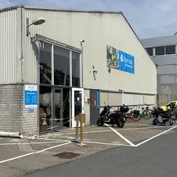 Bezoeker foto van Kringloopwinkel Dorcas winkel KRV in Katwijk aan Zee