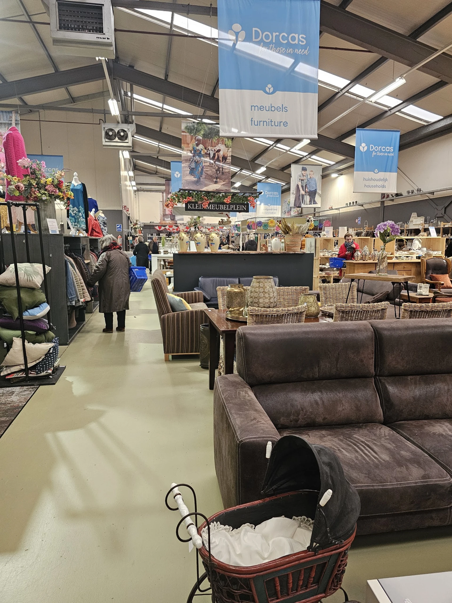 Bezoeker foto van Kringloopwinkel Dorcas winkel KRV in Katwijk aan Zee