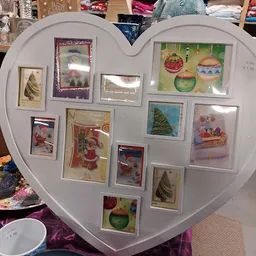 Bezoeker foto van Kringloopwinkel Dorcas Winkel Nijkerk in Nijkerk