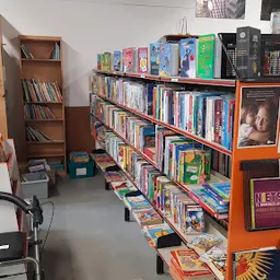 Bezoeker foto van Kringloopwinkel Dorcas Winkel Nijkerk in Nijkerk