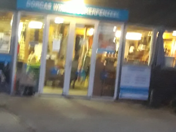 Kringloopwinkel Kringloopwinkel Dorcas Winkel Scherpenzeel in Woudenberg