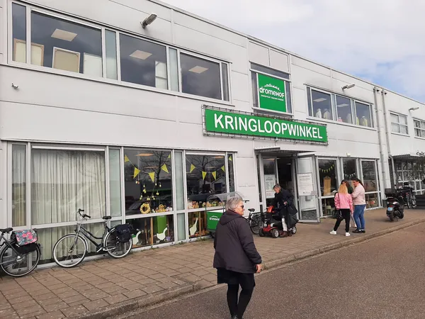 Kringloopwinkel Kringloopwinkel Dromehof in Zwaag