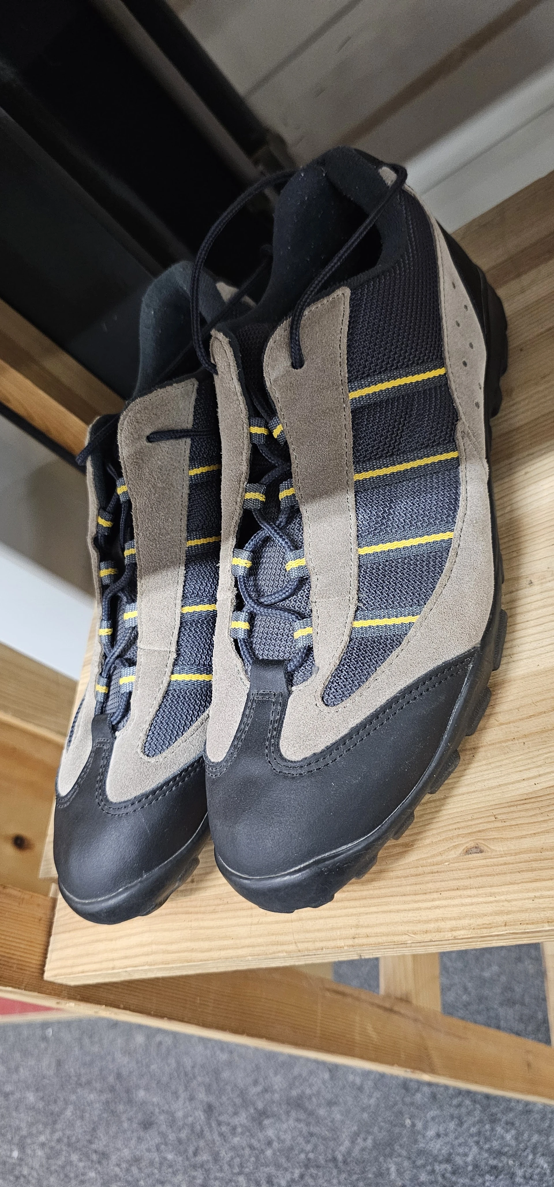 Kringloopwinkel Dude Goed Kringloop Winkel Leyweg in Den Haag