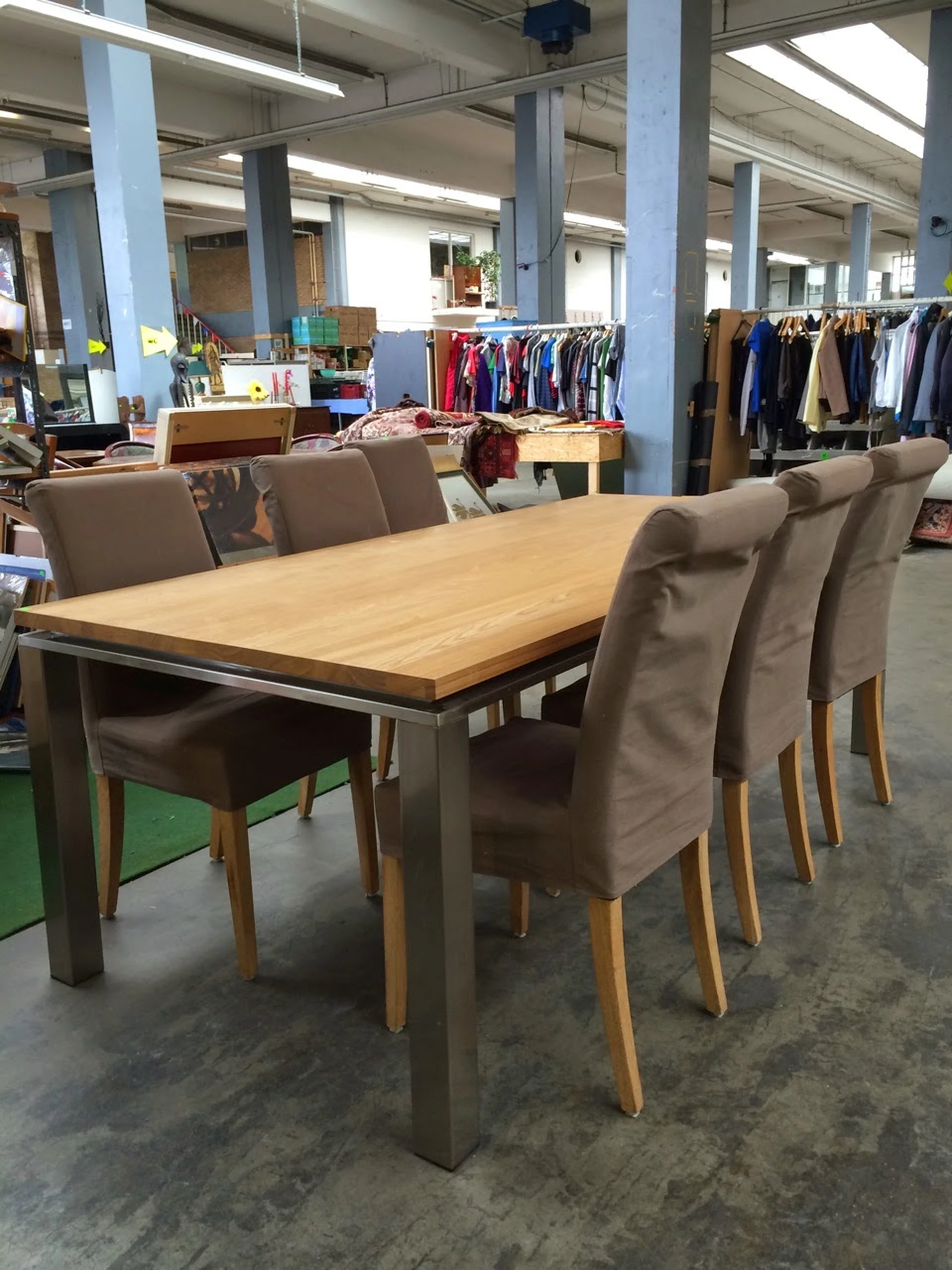 Foto gedeeld door eigenaar van Dude Goed Kringloop Winkel Rijswijk in Rijswijk