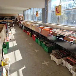 Bezoeker foto van Dude Goed Kringloop Winkel Rijswijk in Rijswijk