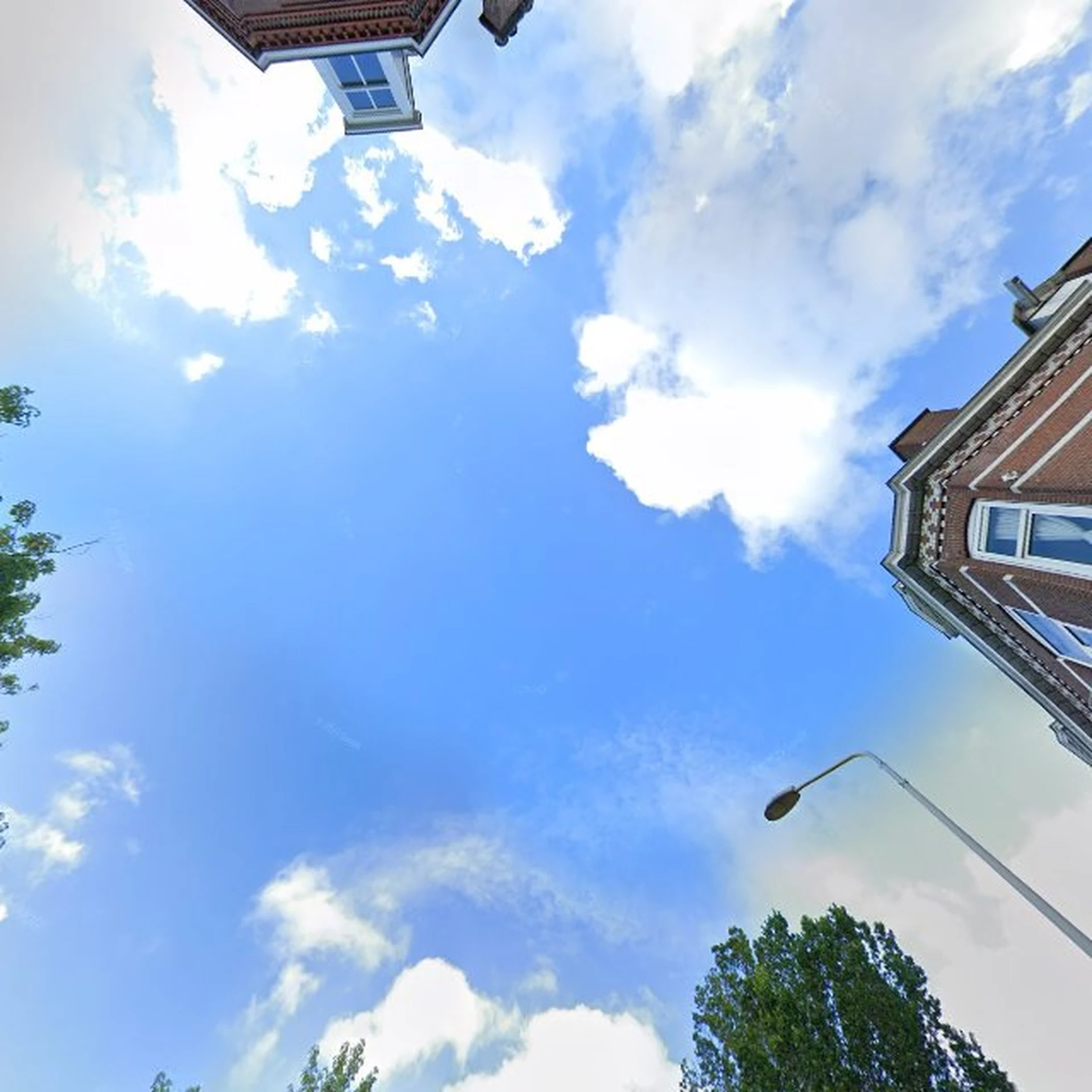 Kringloopwinkel Kringloopwinkel Emmaus Beeklaan in Den Haag