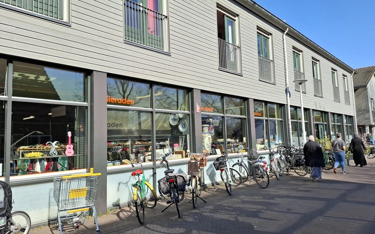 Kringloopwinkel Kringloopwinkel Emmaus Domstad, locatie Parkwijk in Utrecht