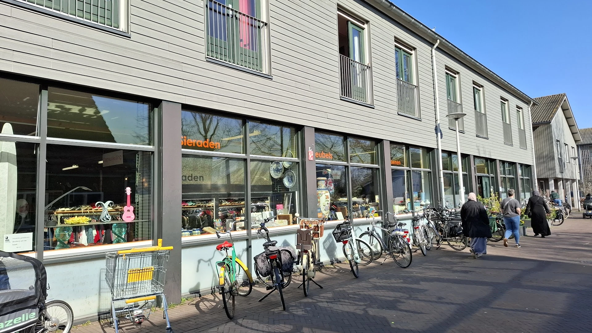 Kringloopwinkel Kringloopwinkel Emmaus Domstad, locatie Parkwijk in Utrecht