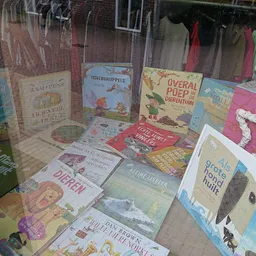 Bezoeker foto van Kringloopwinkel Emmaus Domstad, locatie Parkwijk in Utrecht