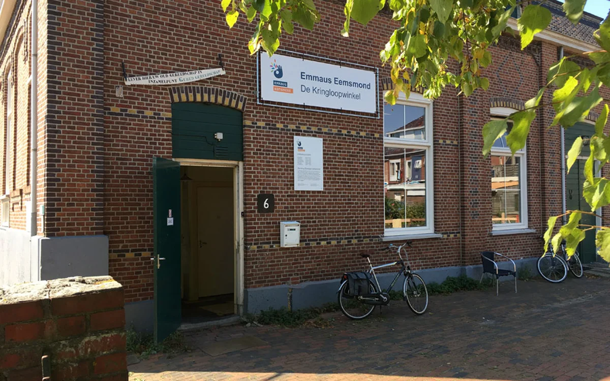 Kringloopwinkel Emmaus Eemsmond De Kringloopwinkel in Farmsum