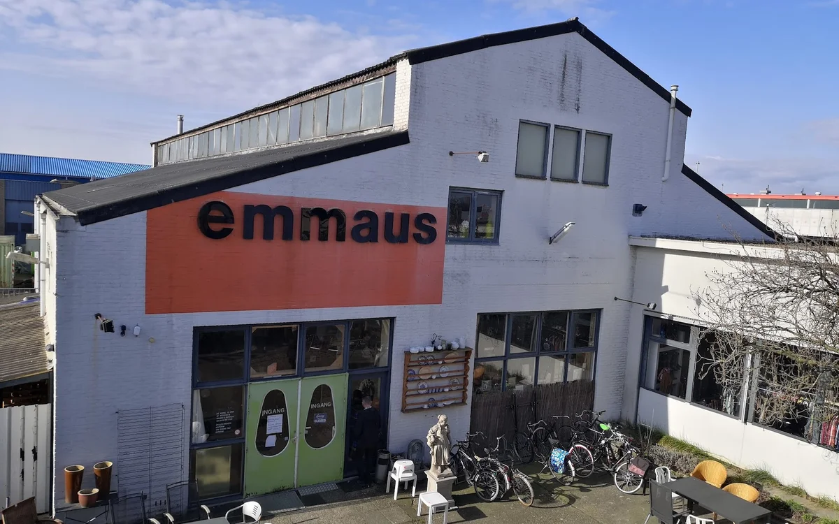 Kringloopwinkel Emmaus Kringloopwinkel in Breda