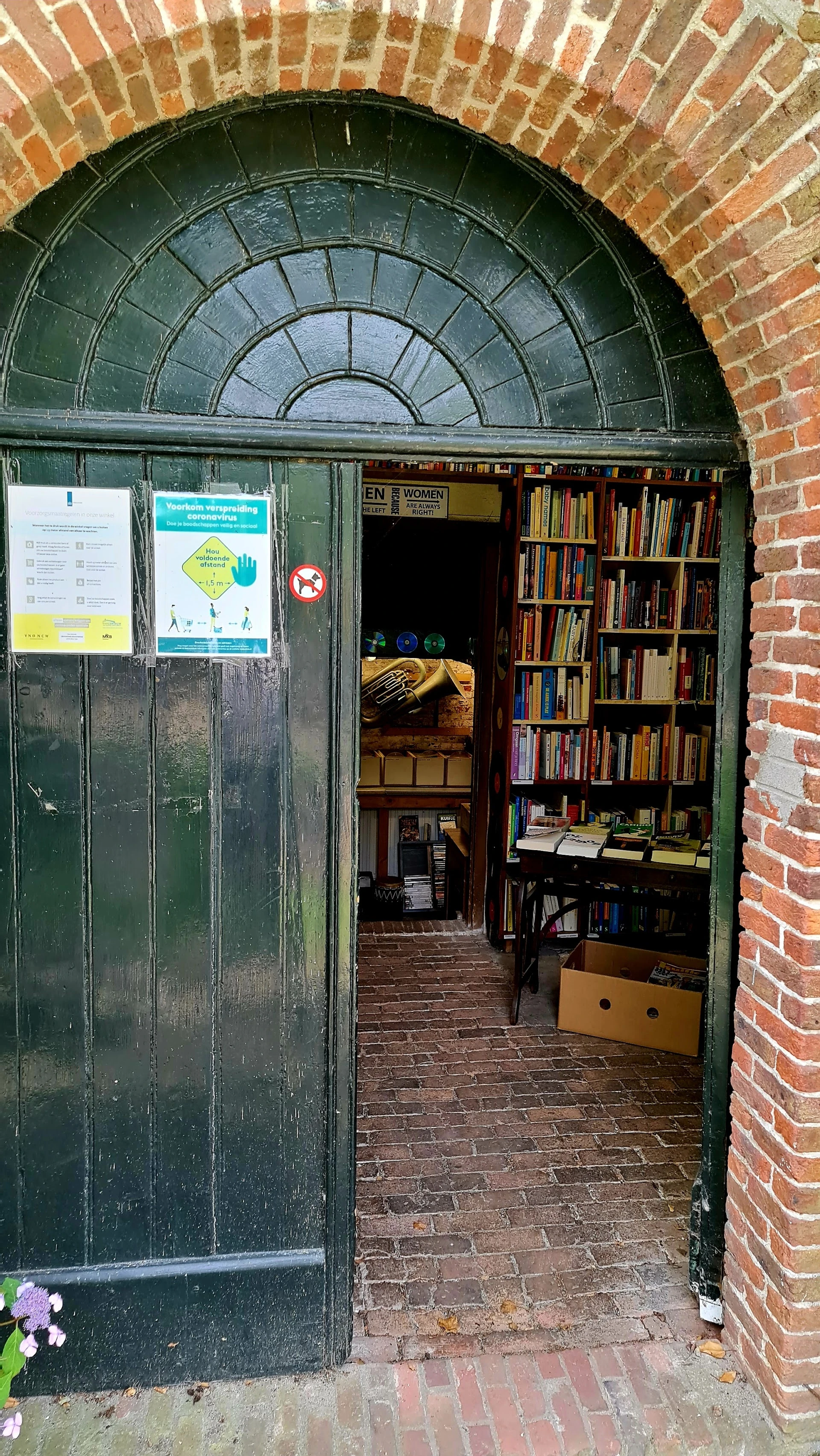 Kringloopwinkel Emmaus Langeweg in Langeweg