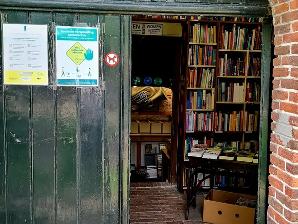 Kringloopwinkel Emmaus Langeweg in Langeweg