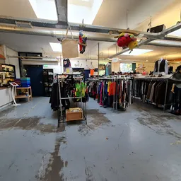 Bezoeker foto van Kringloopwinkel Emmaus Lombok in Utrecht