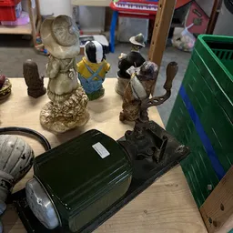 Bezoeker foto van Kringloopwinkel Emmaus Overvecht in Utrecht