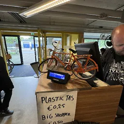Bezoeker foto van Kringloopwinkel Emmaus Overvecht in Utrecht