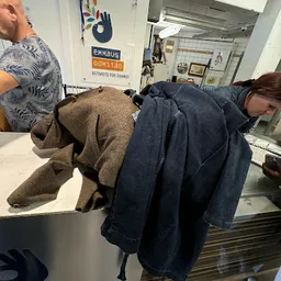 Bezoeker foto van Kringloopwinkel Emmaus Overvecht in Utrecht