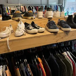 Bezoeker foto van Kringloopwinkel Emmaus Overvecht in Utrecht