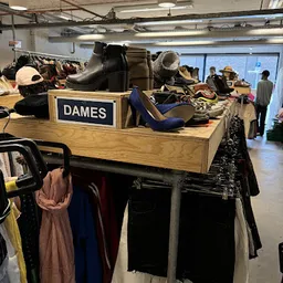 Bezoeker foto van Kringloopwinkel Emmaus Overvecht in Utrecht