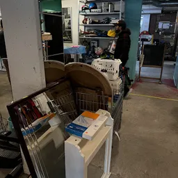 Bezoeker foto van Kringloopwinkel Emmaus Overvecht in Utrecht