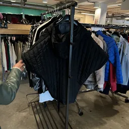 Bezoeker foto van Kringloopwinkel Emmaus Overvecht in Utrecht