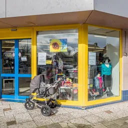 Kringloopwinkel Kringloopwinkel Enjoy Kledingcafé in Heerhugowaard