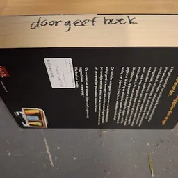 Bezoeker foto van Kringloopwinkel Estafette Recycle Boulevard Leeuwarden in Leeuwarden