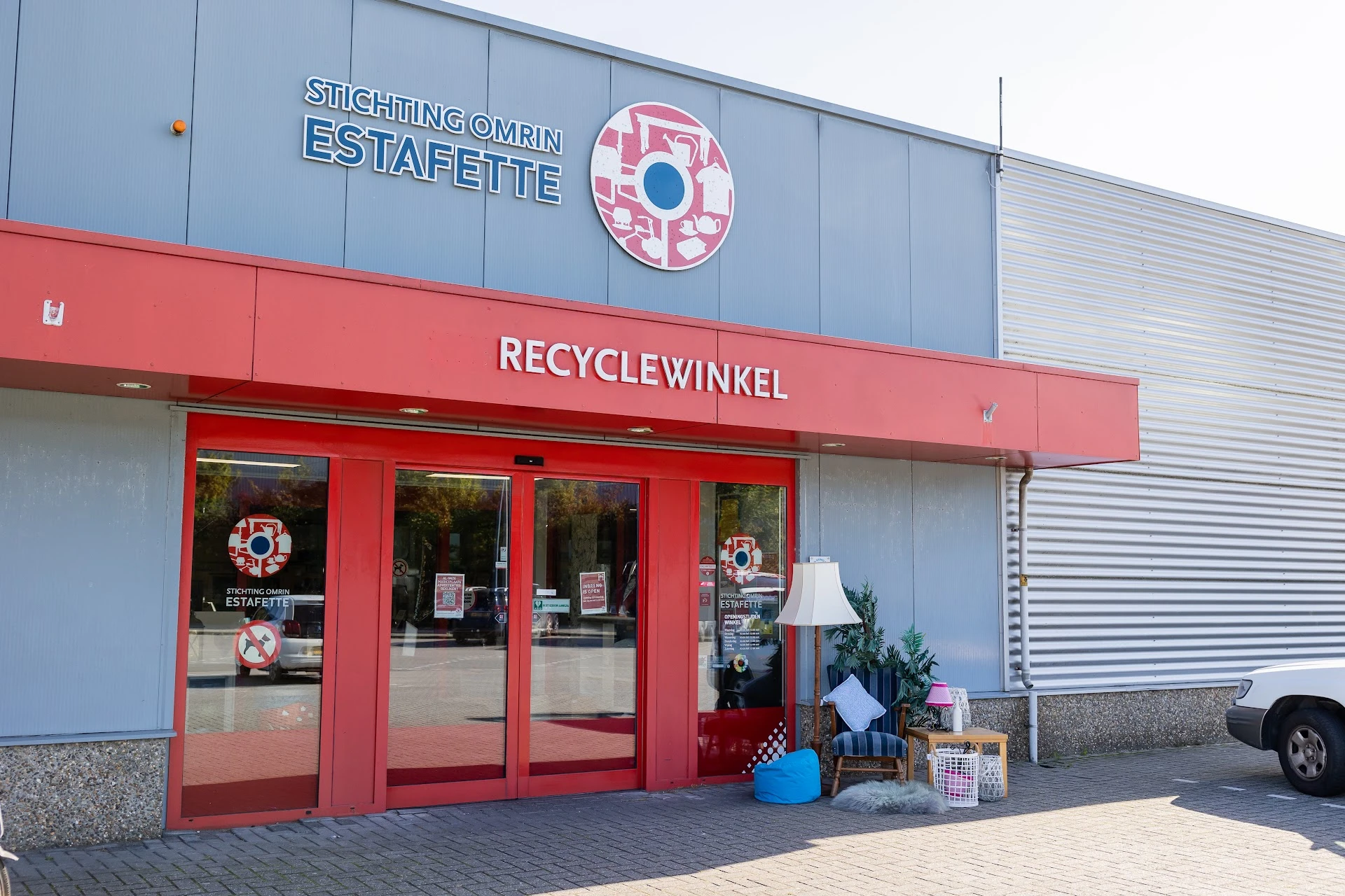 Kringloopwinkel Kringloopwinkel Estafette recyclewinkel Franeker in Franeker