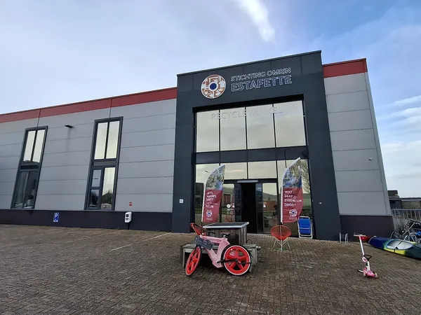 Kringloopwinkel Kringloopwinkel Estafette recyclewinkel Harlingen in Harlingen