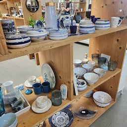 Bezoeker foto van Kringloopwinkel Estafette recyclewinkel Harlingen in Harlingen