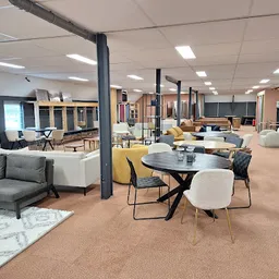 Bezoeker foto van Kringloopwinkel Estafette recyclewinkel Sint Annaparochie in Sint Annaparochie