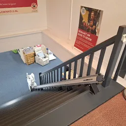 Bezoeker foto van Kringloopwinkel Estafette recyclewinkel Sint Annaparochie in Sint Annaparochie