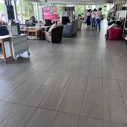 Bezoeker foto van Kringloopwinkel Estafette recyclewinkel Sneek in Sneek