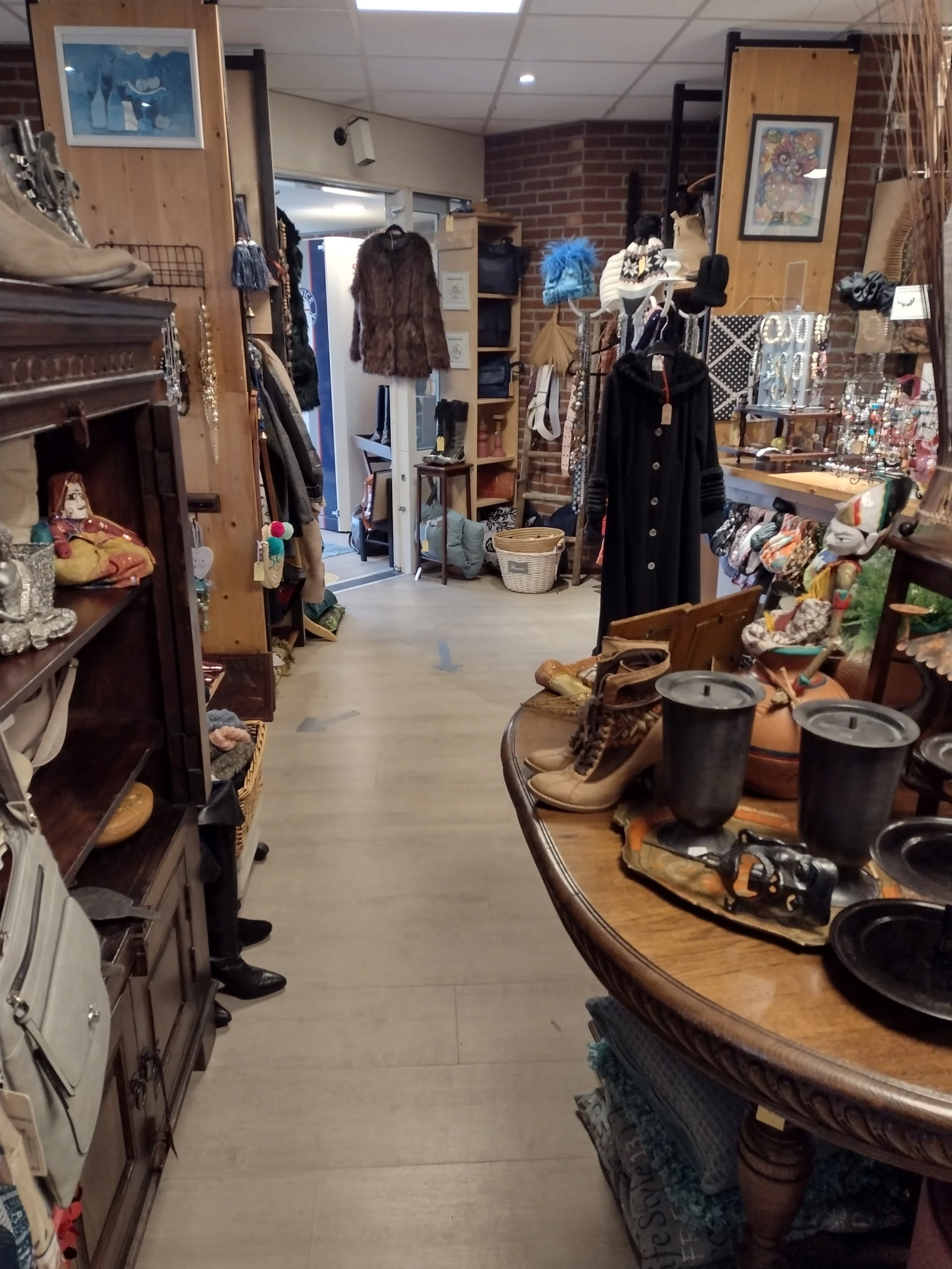 Kringloopwinkel FAIR 2e-hands in Bad Nieuweschans