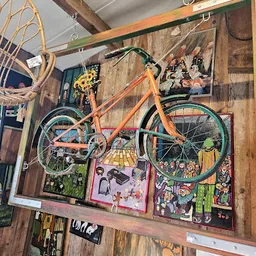 Bezoeker foto van Ferini Nieuwvliet Vintage Theater Kunst Tweedehands Boeken Kado in Nieuwvliet