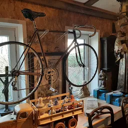 Bezoeker foto van Ferini Nieuwvliet Vintage Theater Kunst Tweedehands Boeken Kado in Nieuwvliet