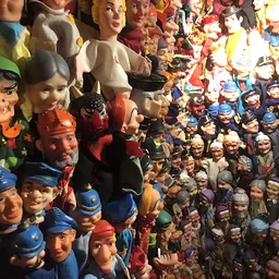 Bezoeker foto van Ferini Nieuwvliet Vintage Theater Kunst Tweedehands Boeken Kado in Nieuwvliet