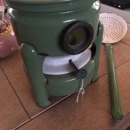 Bezoeker foto van Ferini Nieuwvliet Vintage Theater Kunst Tweedehands Boeken Kado in Nieuwvliet