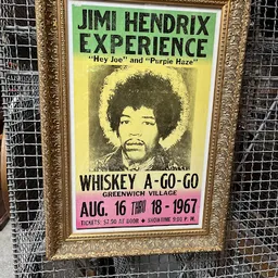 Bezoeker foto van Ferini Nieuwvliet Vintage Theater Kunst Tweedehands Boeken Kado in Nieuwvliet