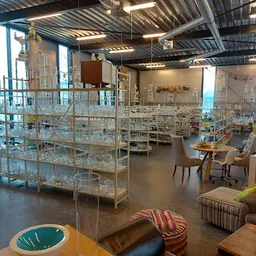 Bezoeker foto van Foenix Kringloop & Reintegratie in Apeldoorn