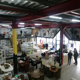 Bezoeker foto van Foenix Recycle and Reintegration in Apeldoorn