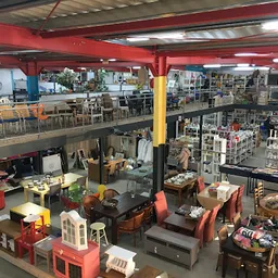 Bezoeker foto van Foenix Recycle and Reintegration in Apeldoorn