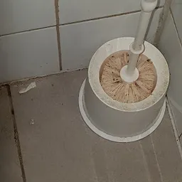 Bezoeker foto van Foenix Recycle and Reintegration in Apeldoorn