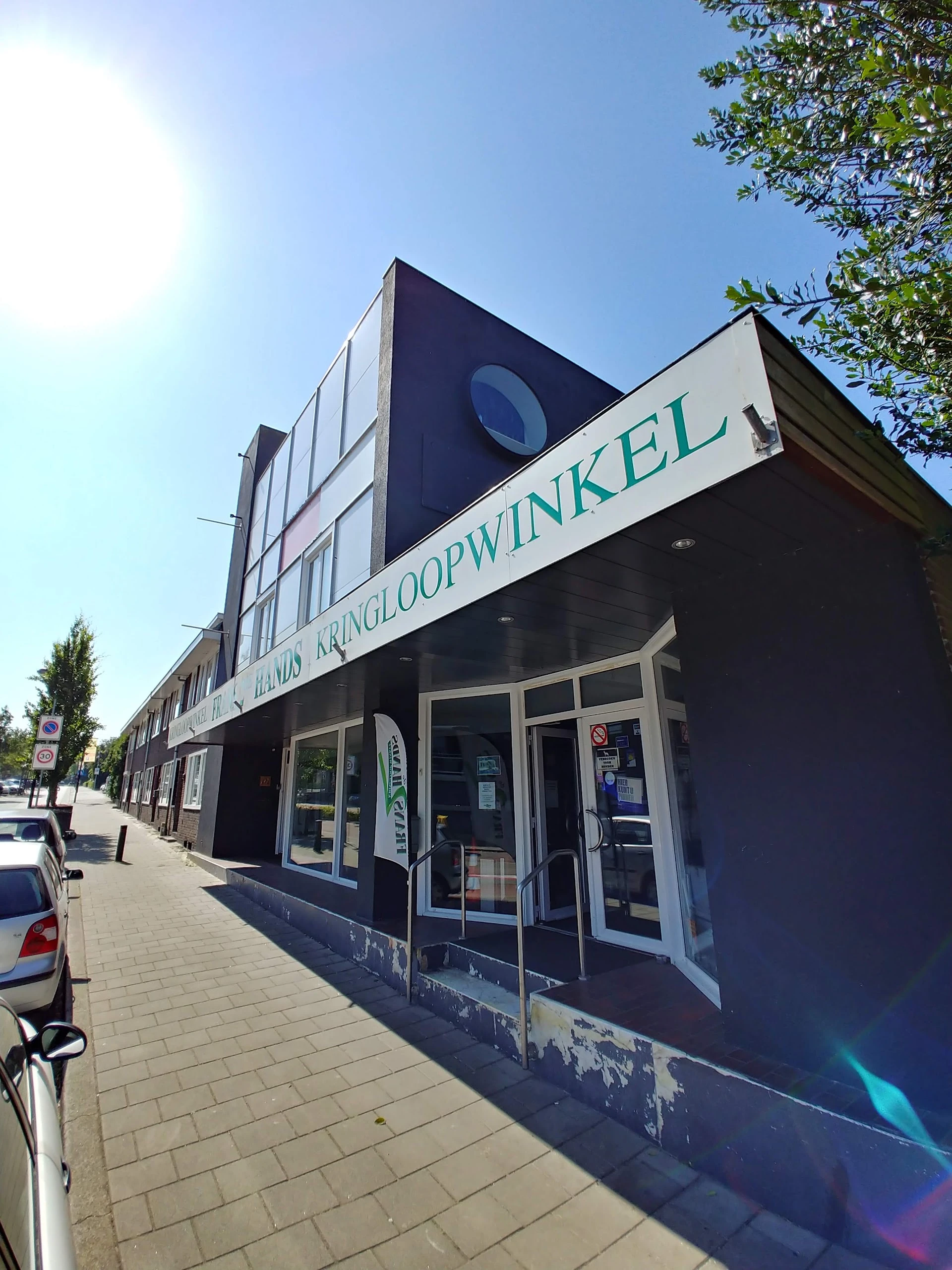 Kringloopwinkel Kringloopwinkel Frans 2de Hands in Heerlen