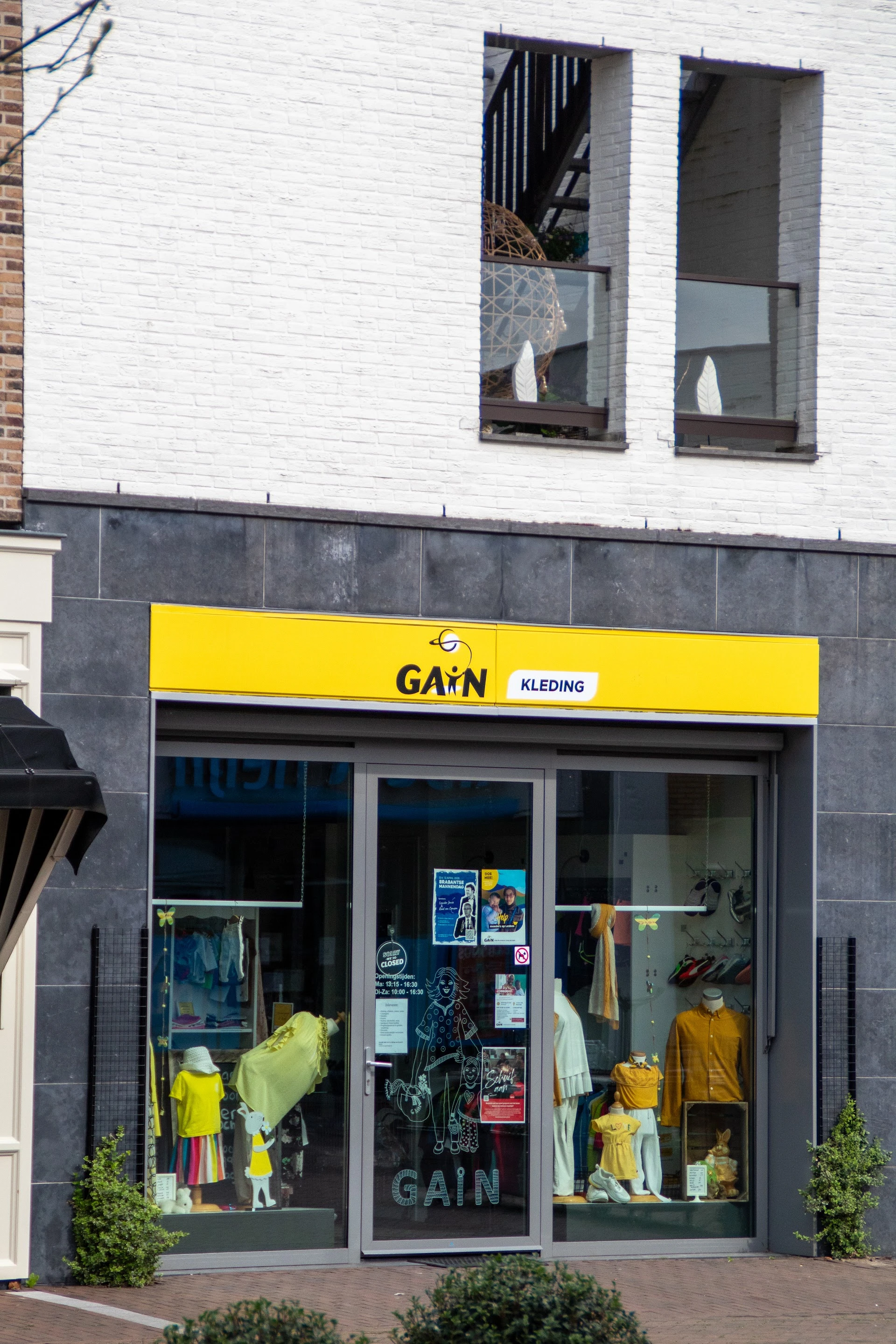 Kringloopwinkel Kringloopwinkel GAiN kleding in Sleeuwijk