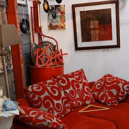 Bezoeker foto van Kringloopwinkel Garage Sale Krommenie in Krommenie