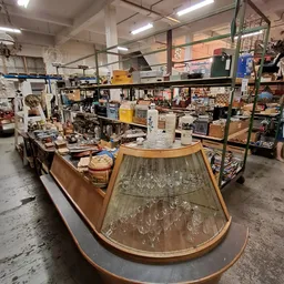 Bezoeker foto van Kringloopwinkel Garage Sale Krommenie in Krommenie