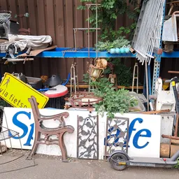 Bezoeker foto van Kringloopwinkel Garage Sale Krommenie in Krommenie