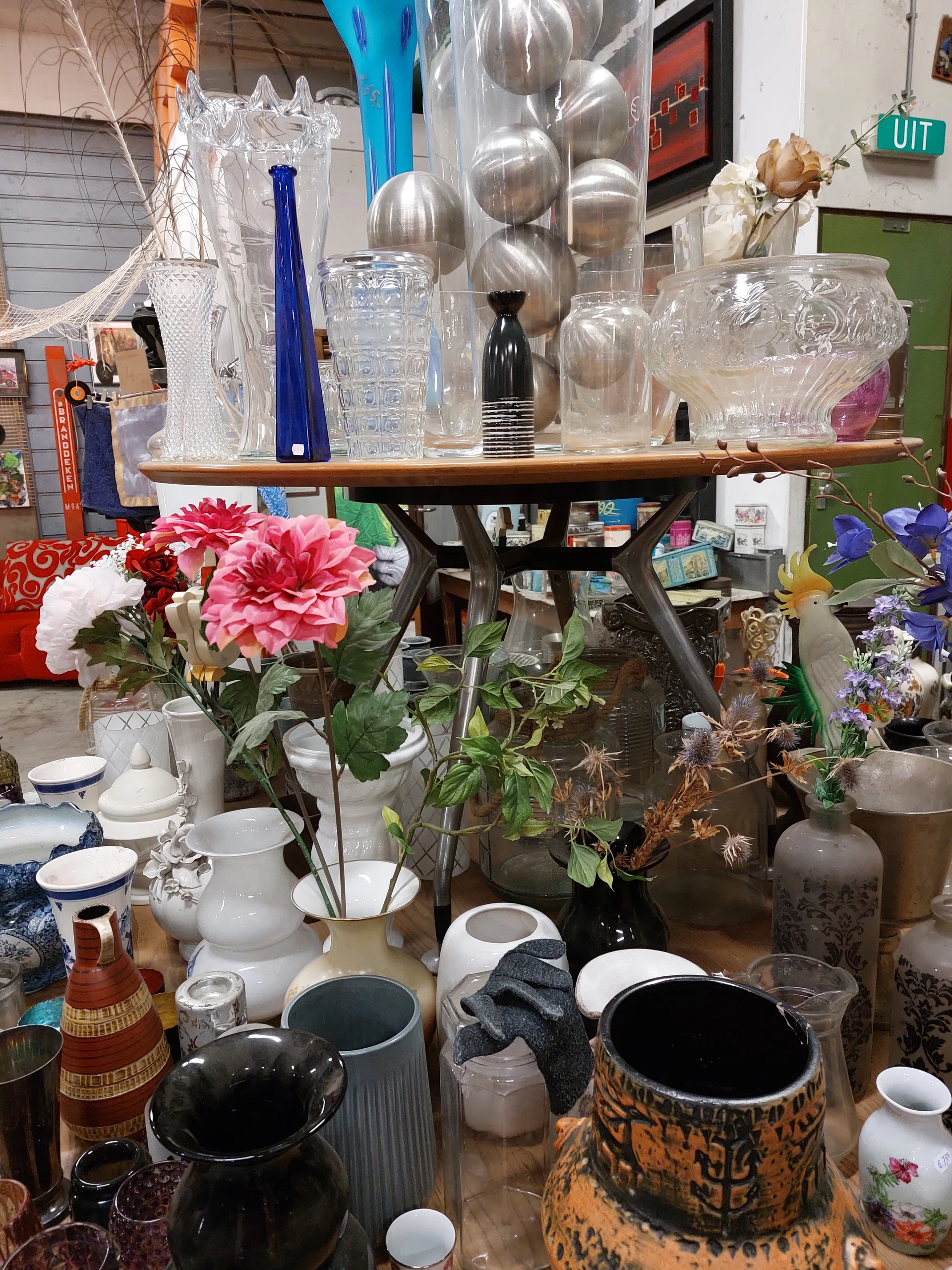 Bezoeker foto van Kringloopwinkel Garage Sale Krommenie in Krommenie