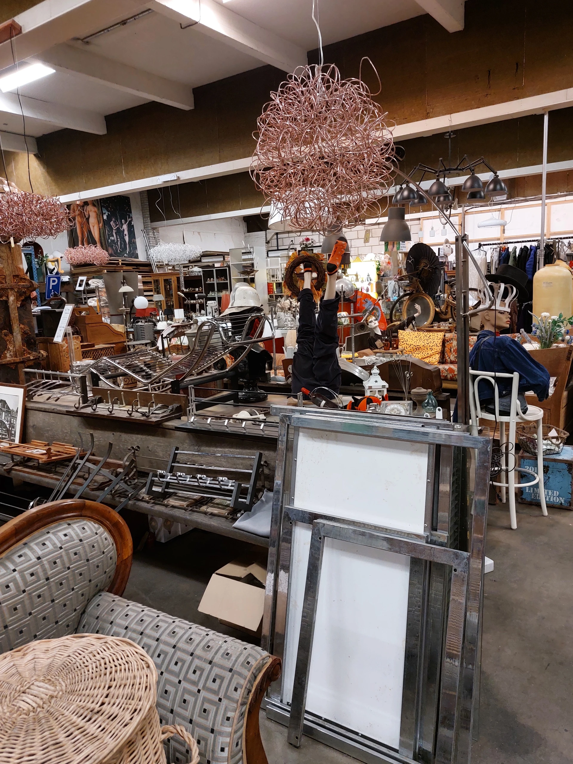 Bezoeker foto van Kringloopwinkel Garage Sale Krommenie in Krommenie